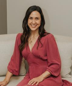 Anne Luize Lupatini Menegotto 